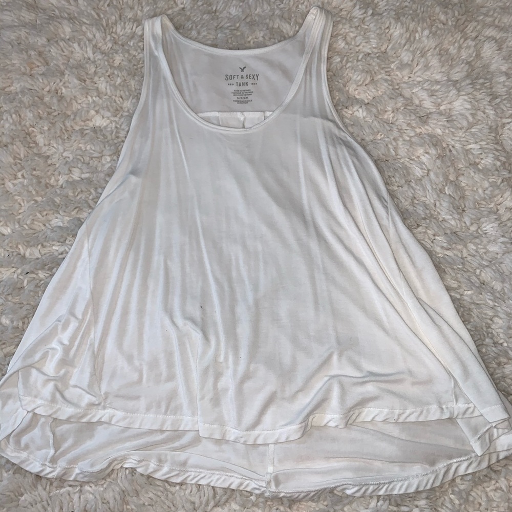 American Eagle Soft & Sexy White Flowy Tank